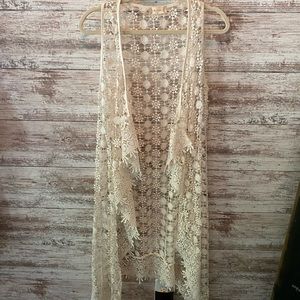 Alter’d state lace kimono